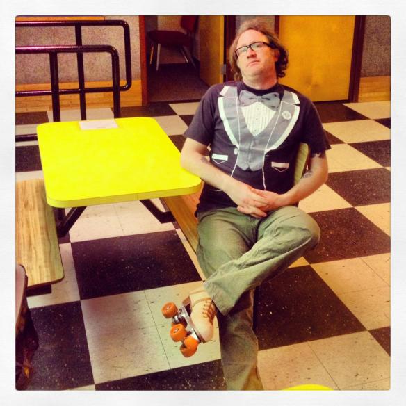 1553578_10201382383137383_1966353365_o